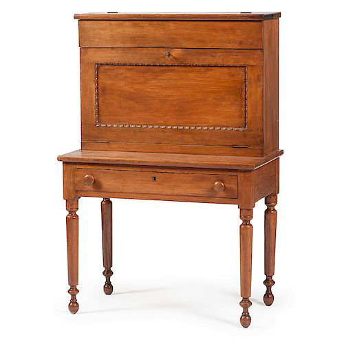 plantation-desk